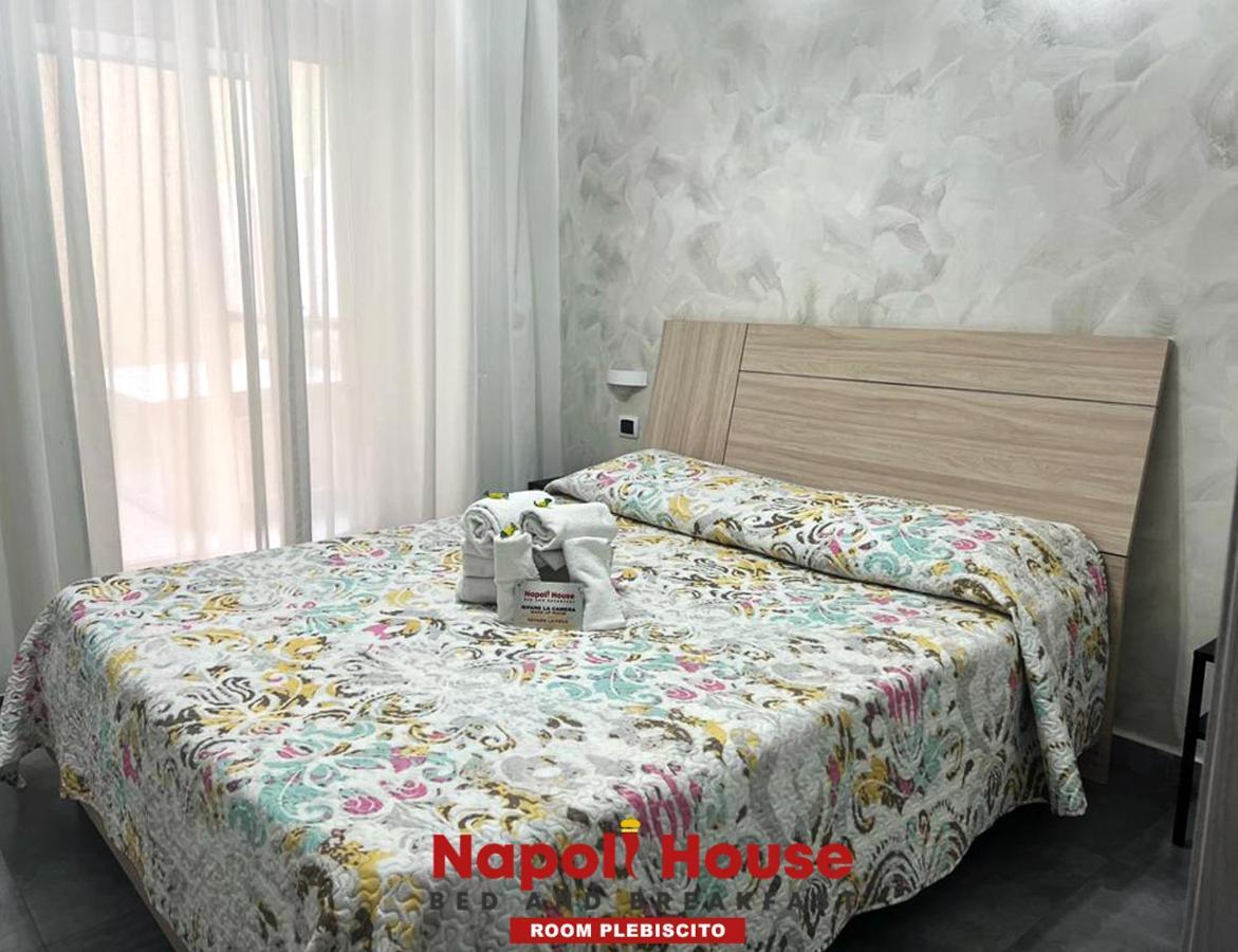 B&B Napoli House Bagian luar foto