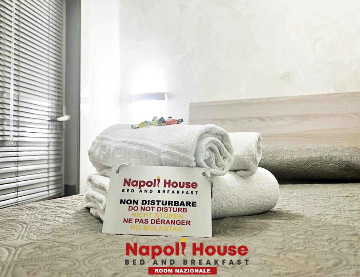 B&B Napoli House Bagian luar foto