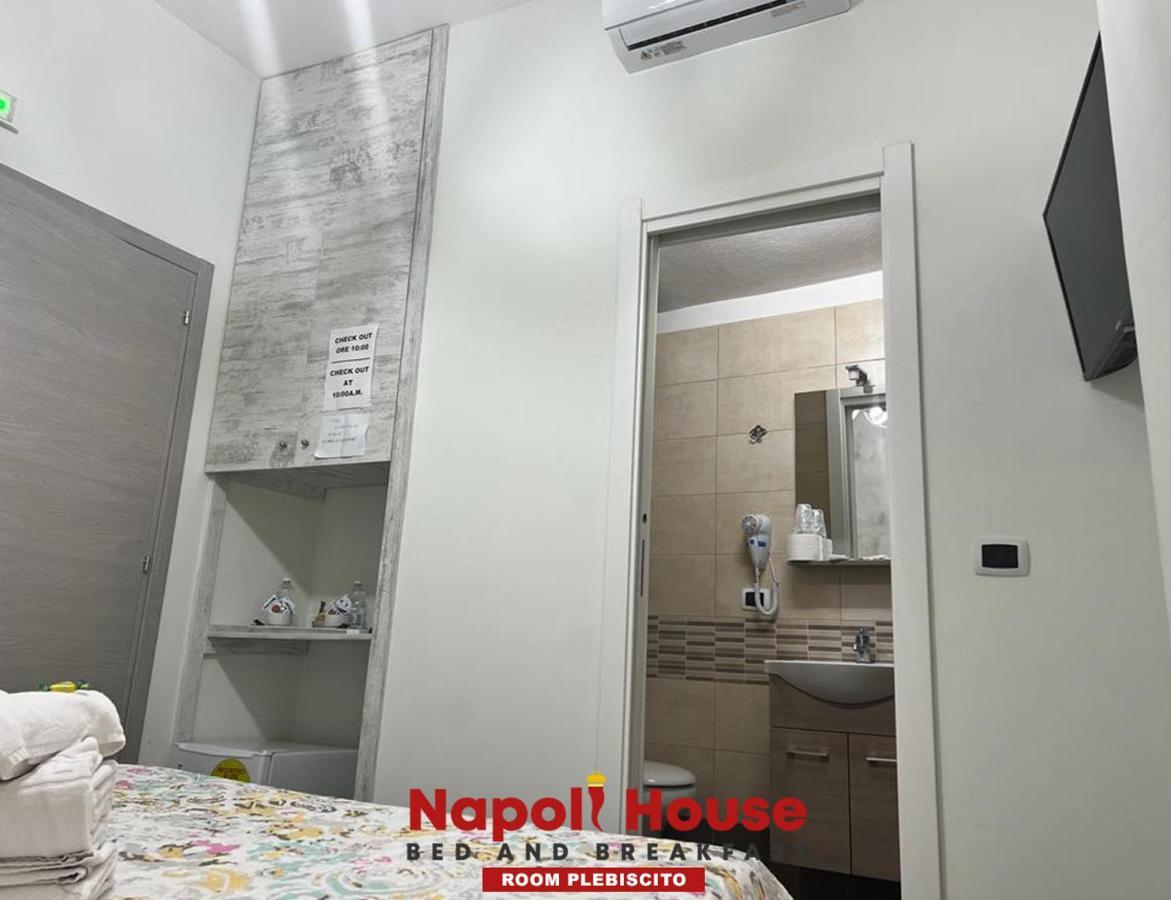 B&B Napoli House Bagian luar foto