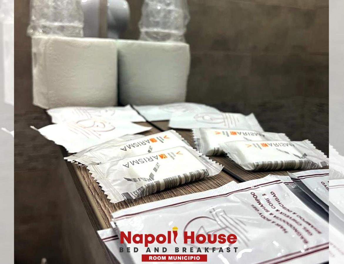 B&B Napoli House Bagian luar foto