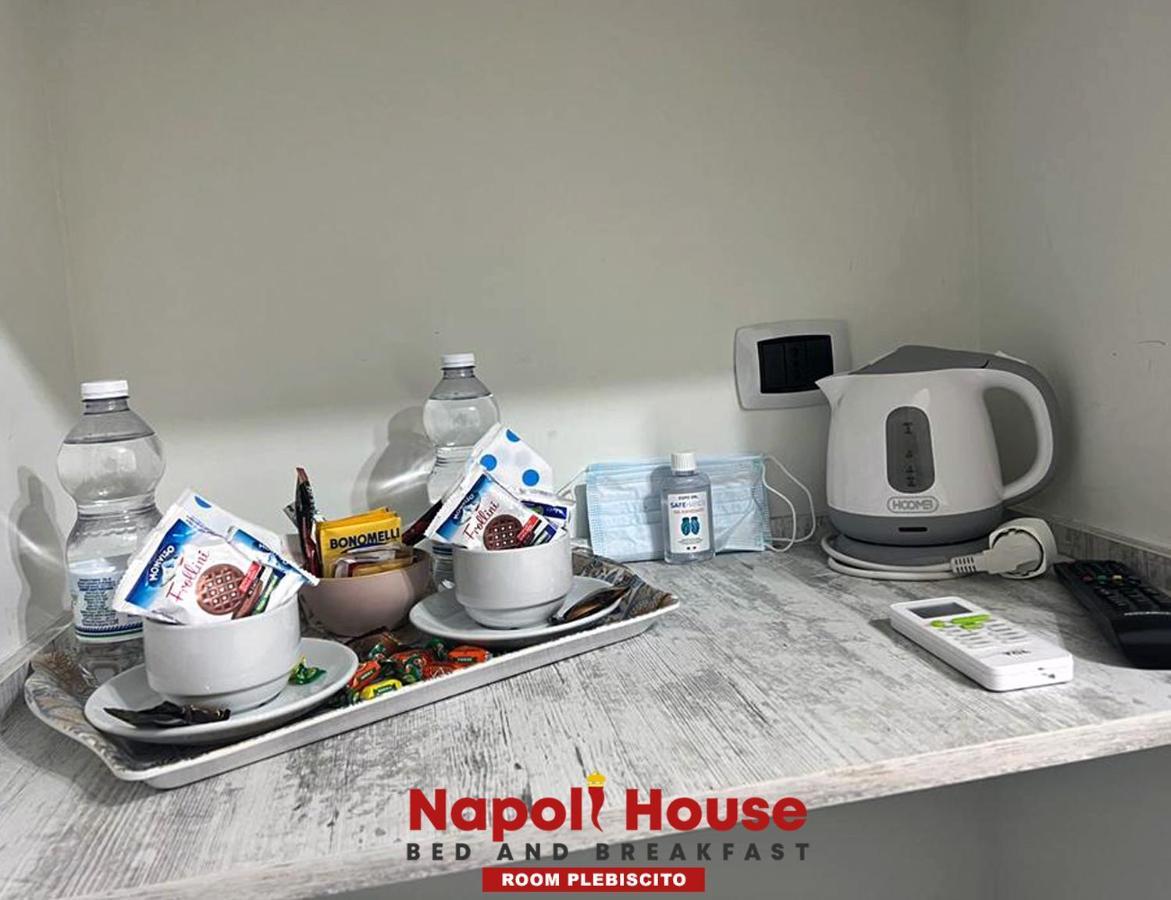 B&B Napoli House Bagian luar foto