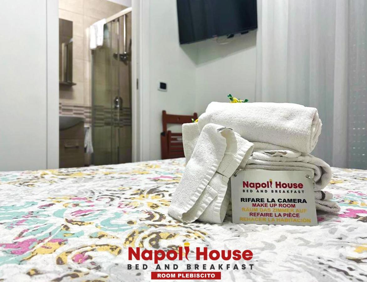 B&B Napoli House Bagian luar foto